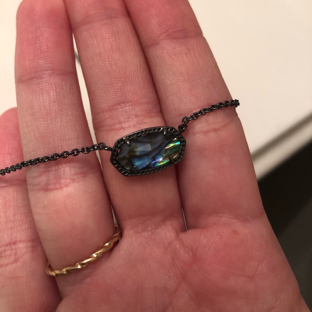 limited edition kendra scott necklace